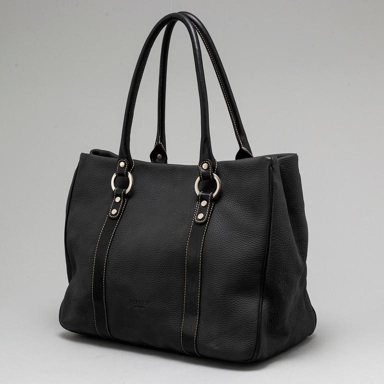 A Osprey leather bag.