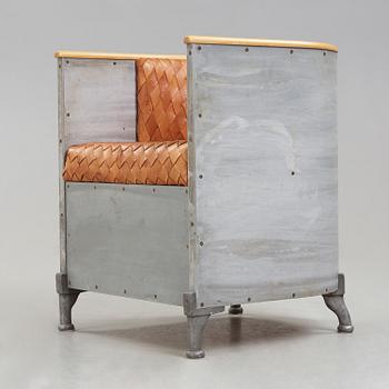 A Mats Theselius 'Aluminium chair', Källemo post 1990.