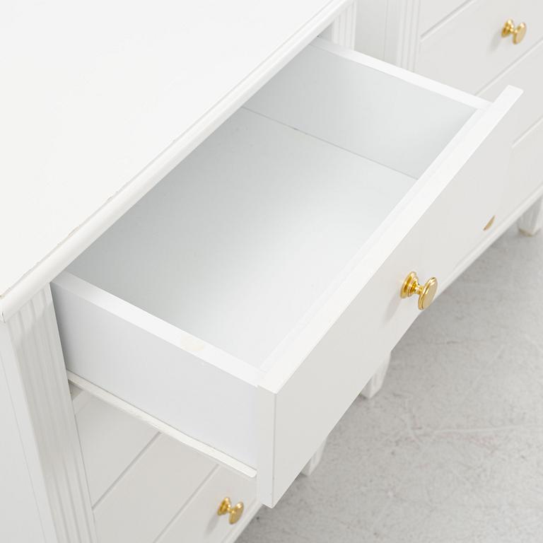 Byråer, ett par, Englesson, samtida.