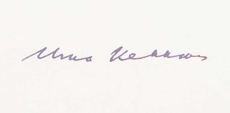 NIMIKIRJOITUKSIA, mm. Urho Kekkonen, Mauno Koivisto, Henry Kissinger.