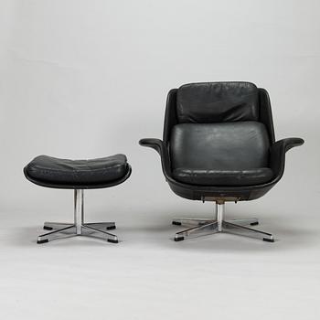 Olli Borg and Mauri Laatikainen,  armchair chair and ottoman, "Rondo", Asko 1960s.