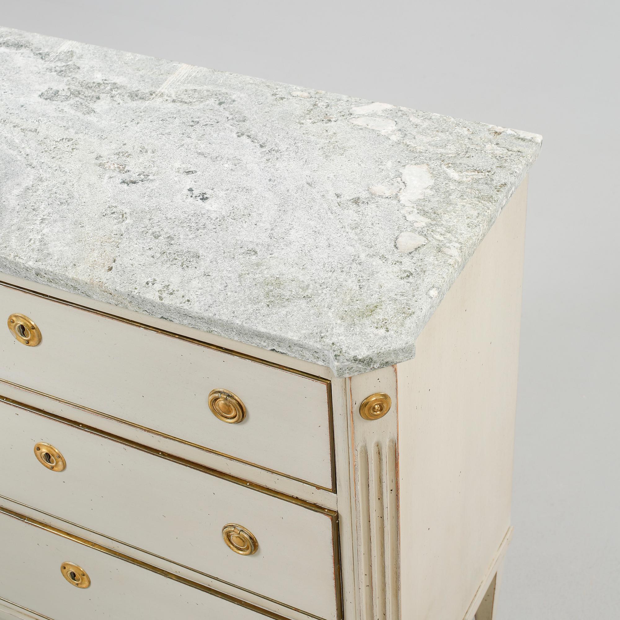 BYRÅ, gustaviansk stil, 1900-talets början.