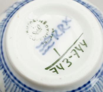 SERVISPORSLIN, 4 delar, porslin, Royal Copenhagen.