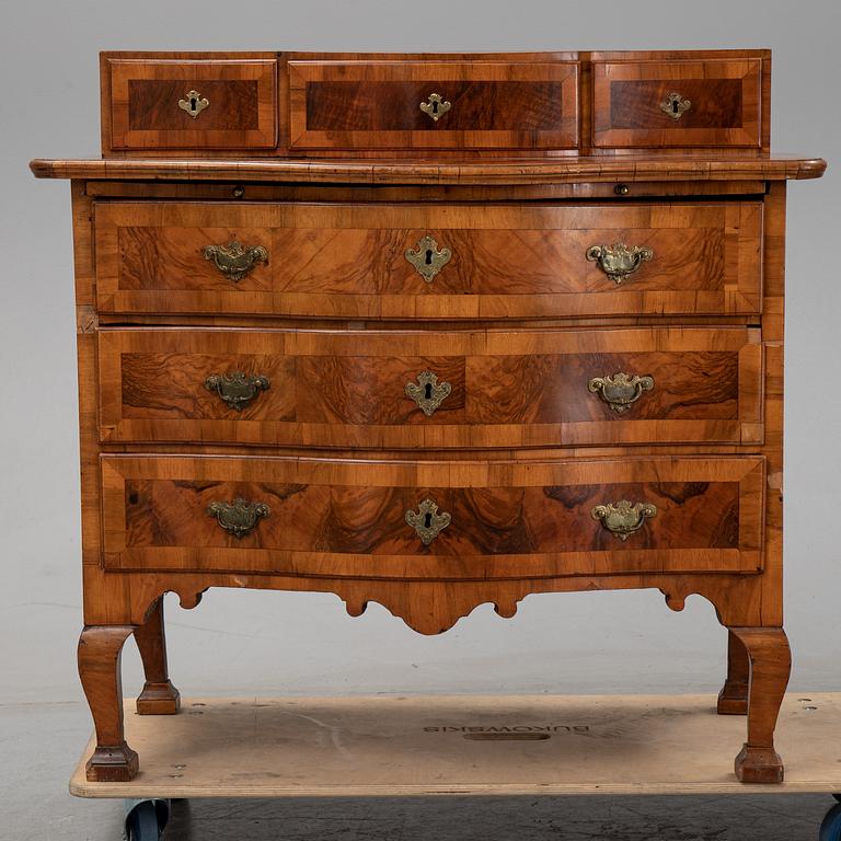 A mid 18th century chest of drawers.