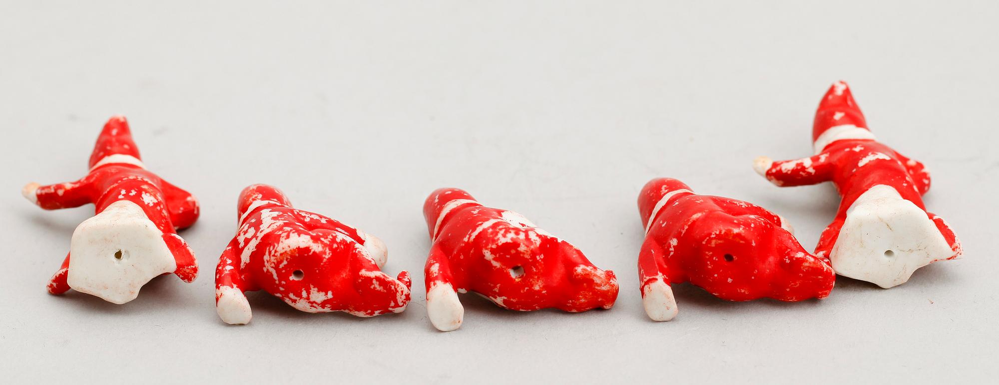 FIGURER, 5 st, biskvi, 1800-/1900-tal.