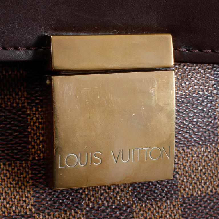 PORTFÖLJ, Louis Vuitton.