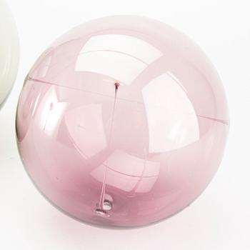 TIMO SARPANEVA, 3 glass balls, 'Aurinkopallo'  Iittala, 1970's.