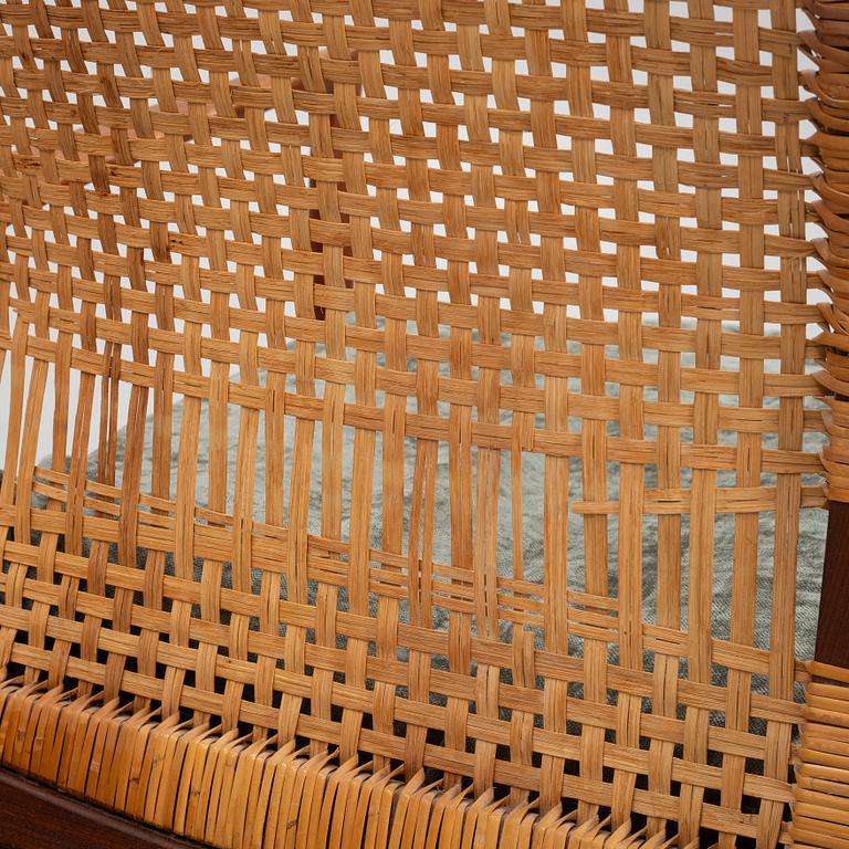 Ib Kofod Larsen, fåtöljer, ett par, "Åre", nr 809, Olof Persons Fåtöljindustri (OPE), Jönköping 1950-60-tal.