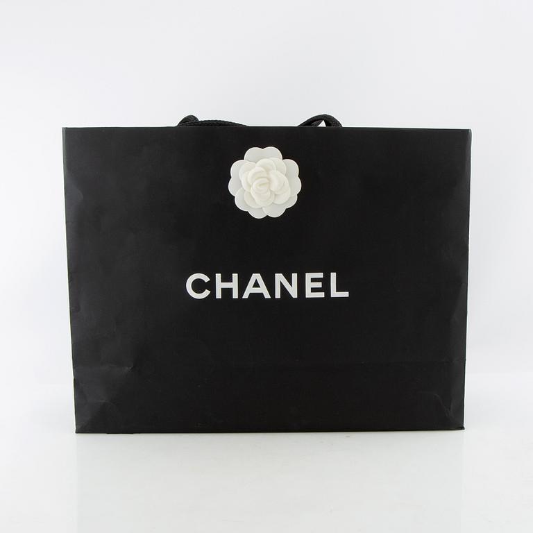 Chanel, bag, "Maxi Sac Classique", 2022.