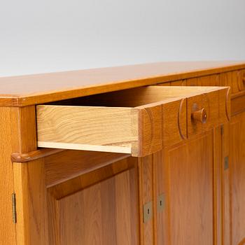 Carl Malmsten, Sideboard, “Calmare nyckel”, Åfors Möbelfabrik, second half of the 20th century.