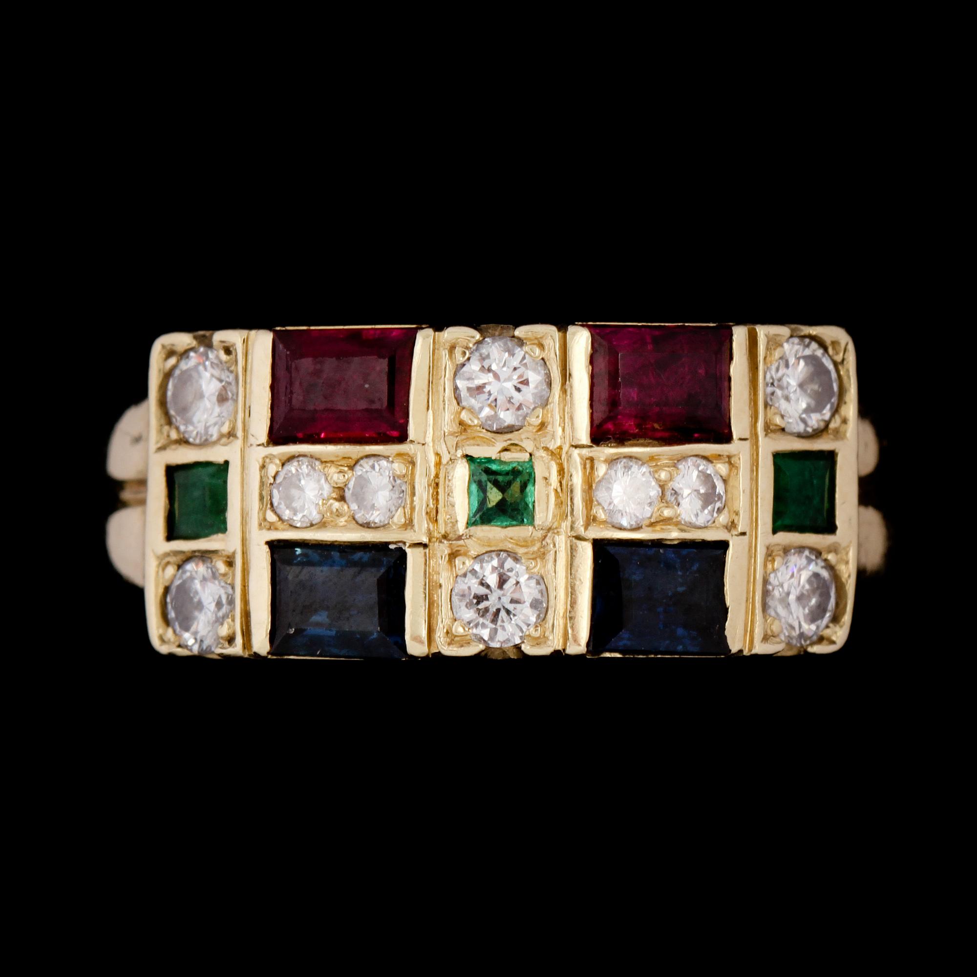 RING,14k  guld med fasettslipade rubiner, safirer och smaragder samt 10 briljantslipade diamanter. Vikt 6 g.