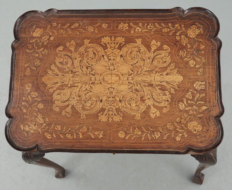 BORD, senbarock, Holland 1700-talets mitt.