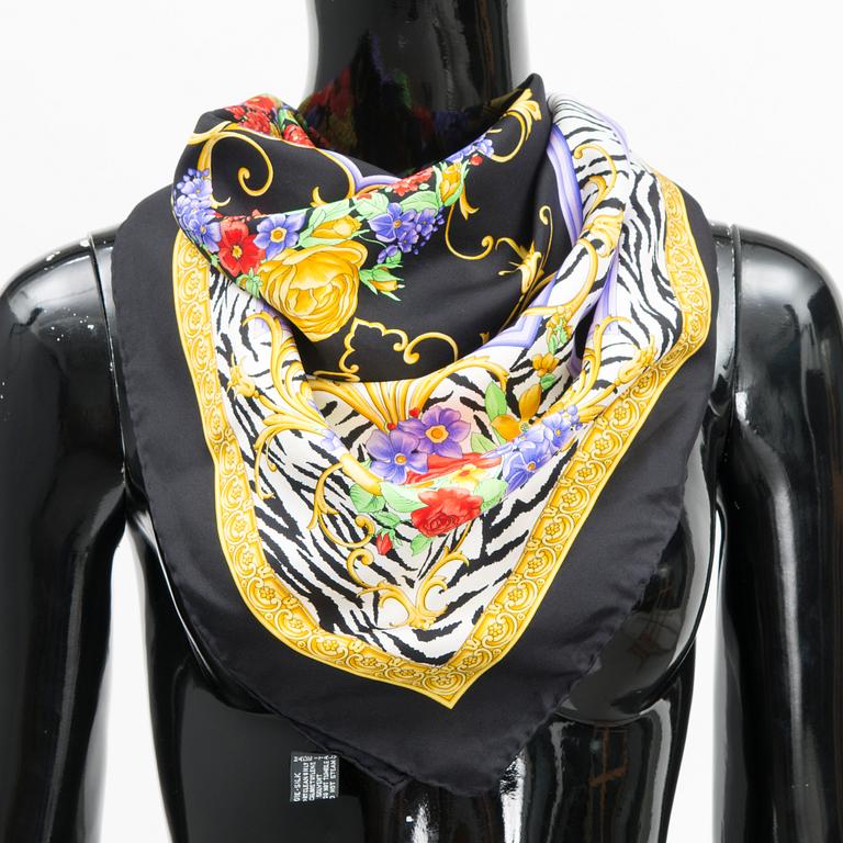 VERSACE, Scarf.