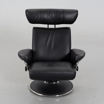 An Ekornes Stressless Jazz recliner, 21st century.