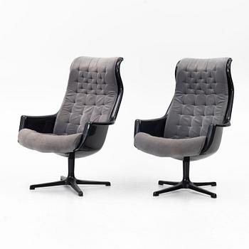 Alf Svensson, & Yngve Sandström, a pair of 'Galaxy/Form 8' armchairs, DUX, 1970s.