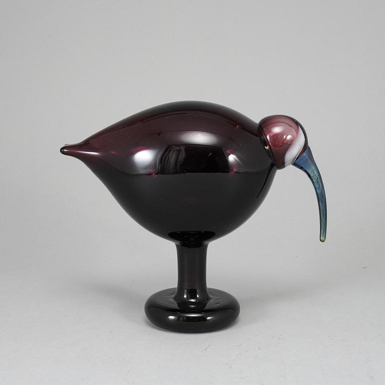 OIVA TOIKKA, a glass bird ,Red Ibis (Punainen Ibis) signed O. Toikka Nuutajärvi.