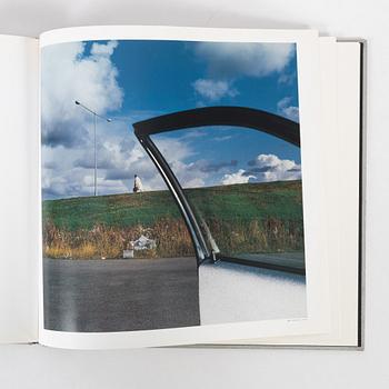 Lars Tunbjörk, bok "Landet utom sig", 1:a upplagan, 1993.