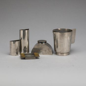 PARTI TENNFÖREMÅL, 4 delar, Firma Svenskt Tenn.