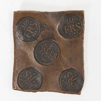 Fredrik I, plåtmynt, 1/2 daler silvermynt, Avesta 1742.