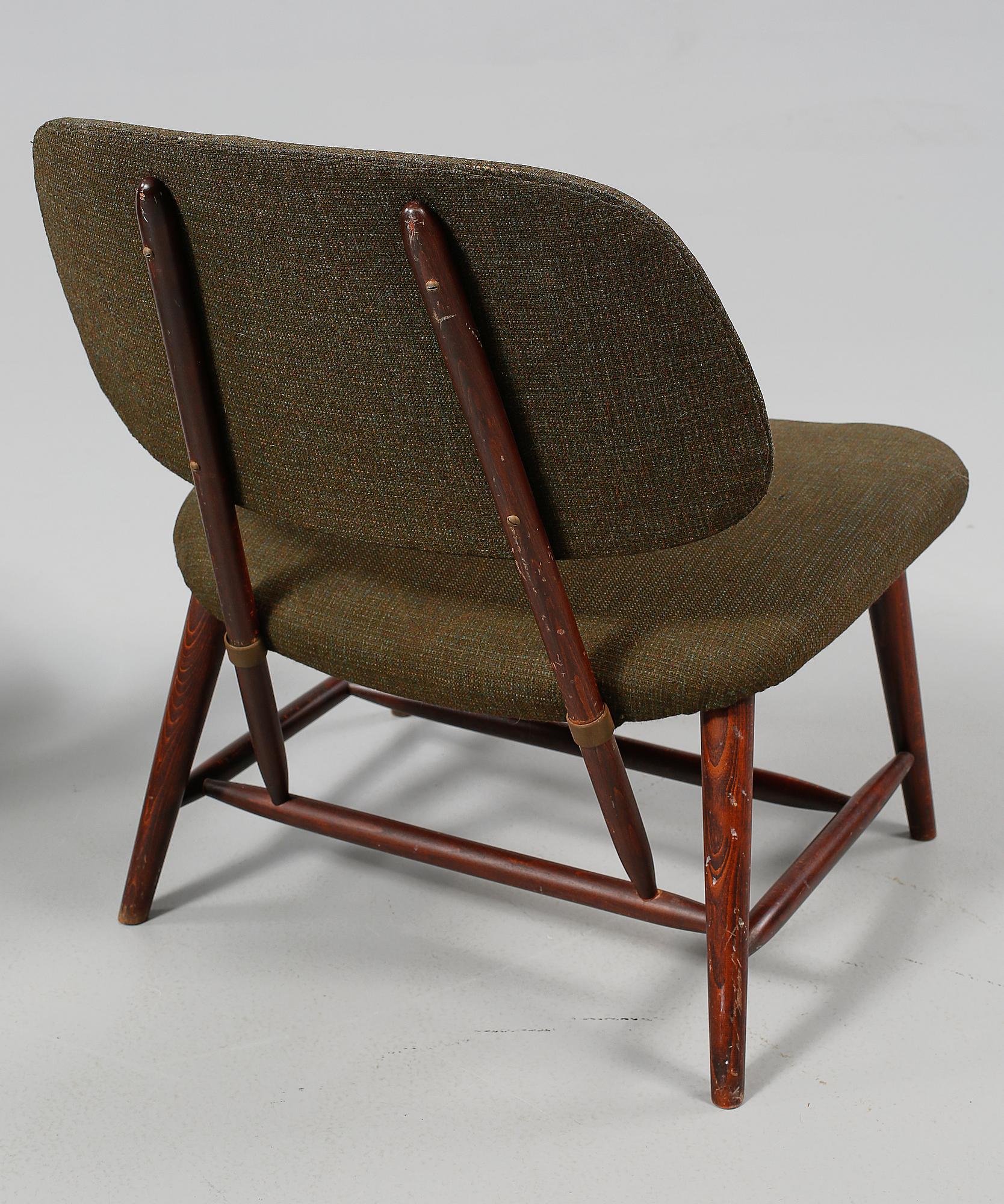 STOLAR, ett par, "TeVe", Alf Svensson, Ljungs Industrier, modellen formgiven 1953.