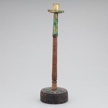 LJUSSTAKE, trä, mässing, 1800-tal.