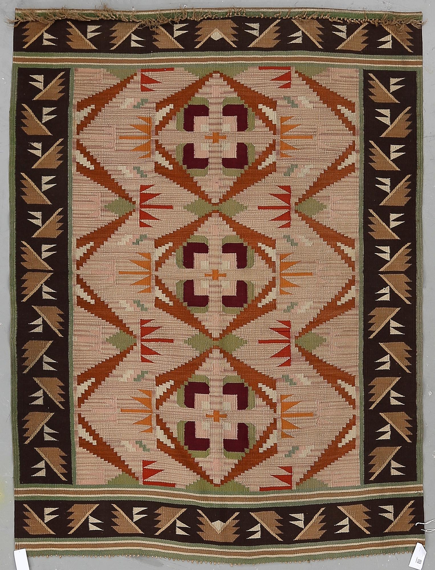 MATTA, Kelim, old. Ca 200x150 cm.