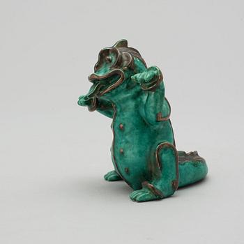 A Wilhelm Kåge 'Argenta' stoneware figure of a dragon, Gustavsberg, ca 1940.