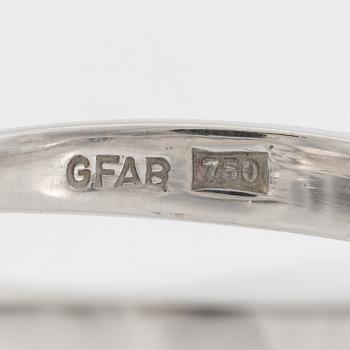 Ring, 18K white gold with brilliant-cut diamonds.