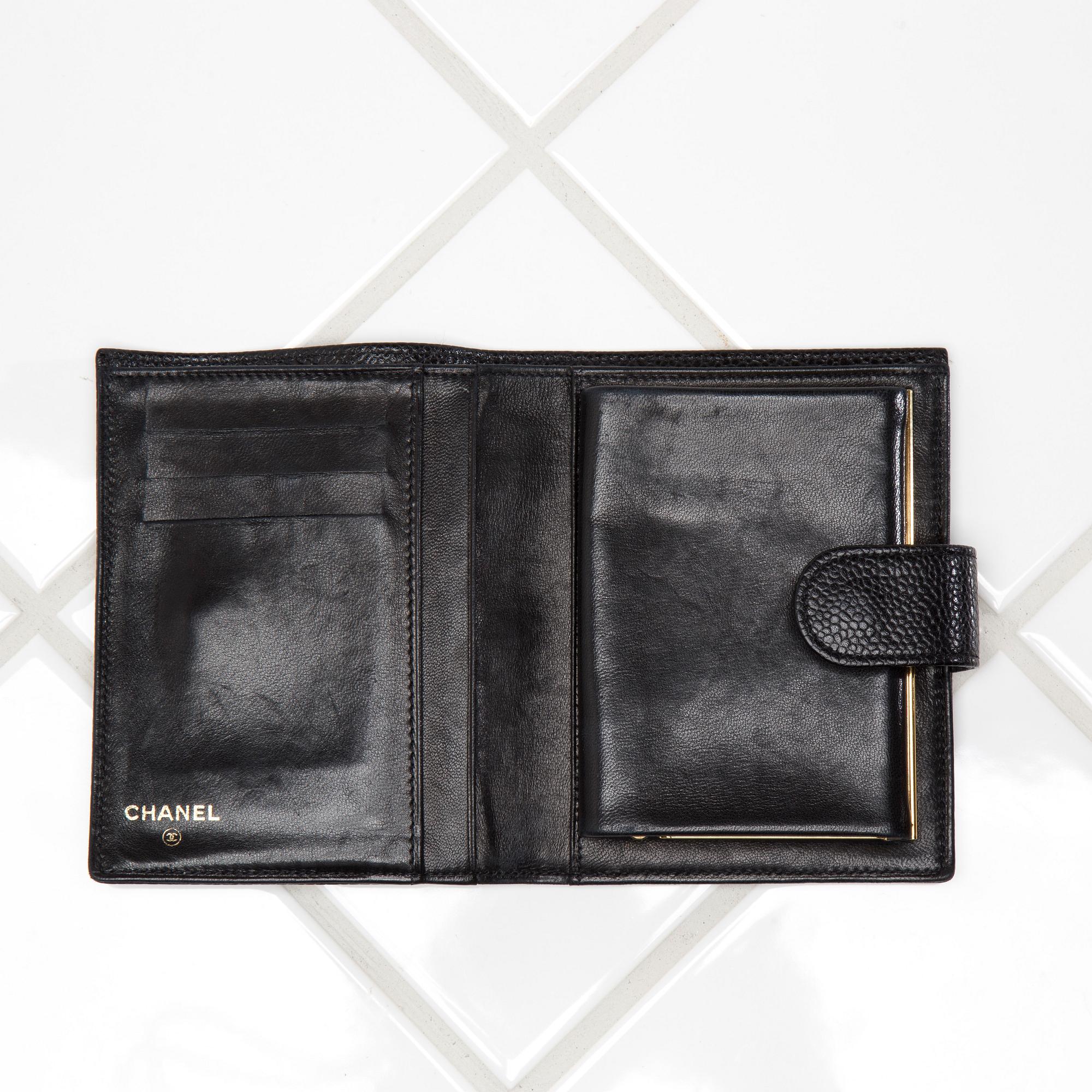 PLÅNBOK, Chanel.
