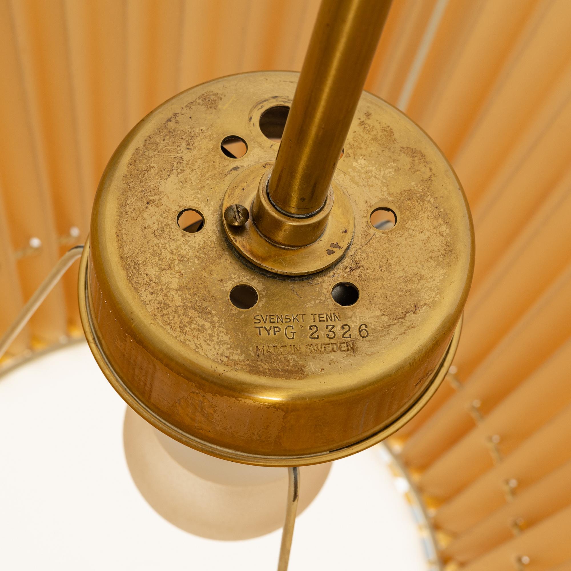 Josef Frank, golvlampa, modell 2326, Firma Svenskt Tenn.