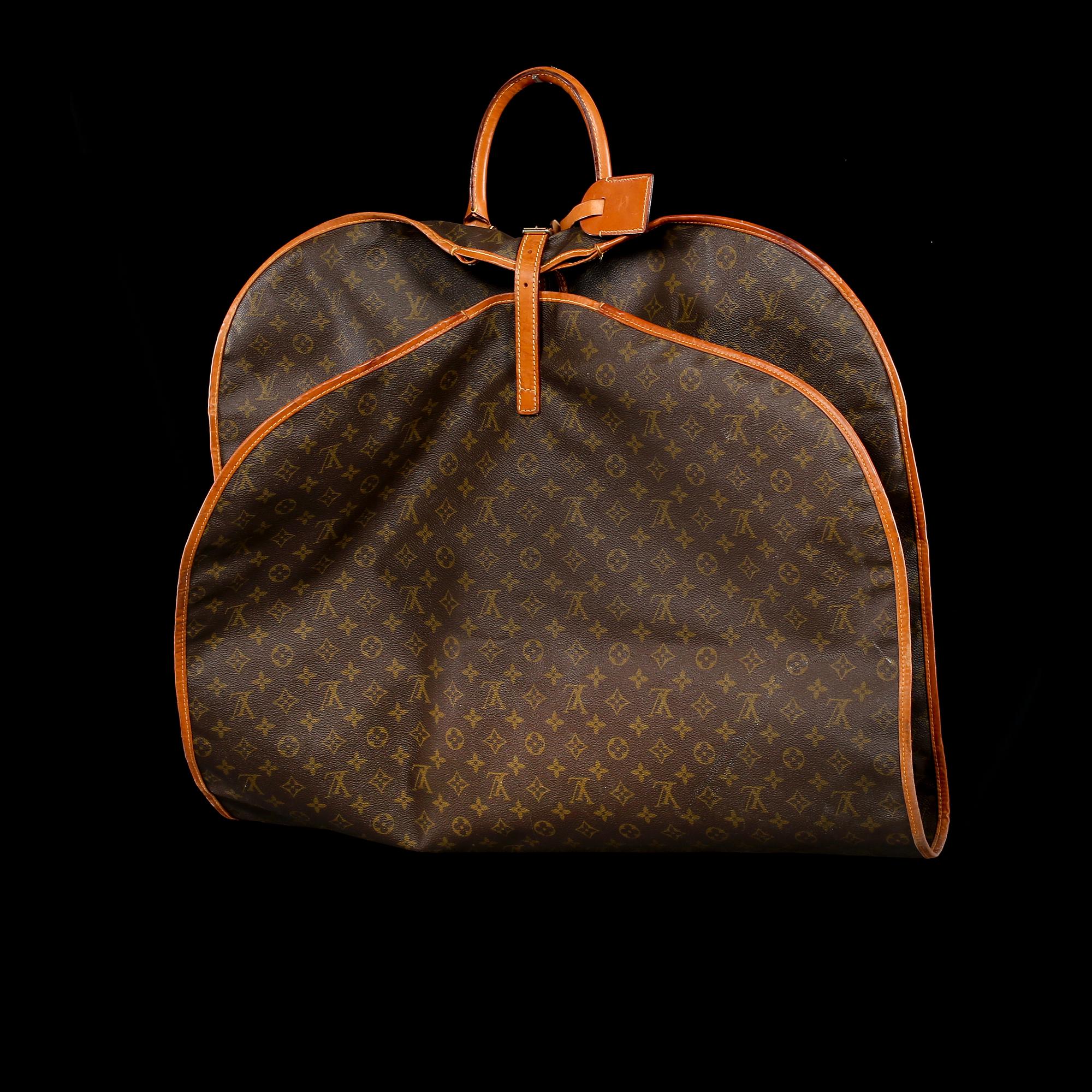 RESEGARDEROB, Louis Vuitton.