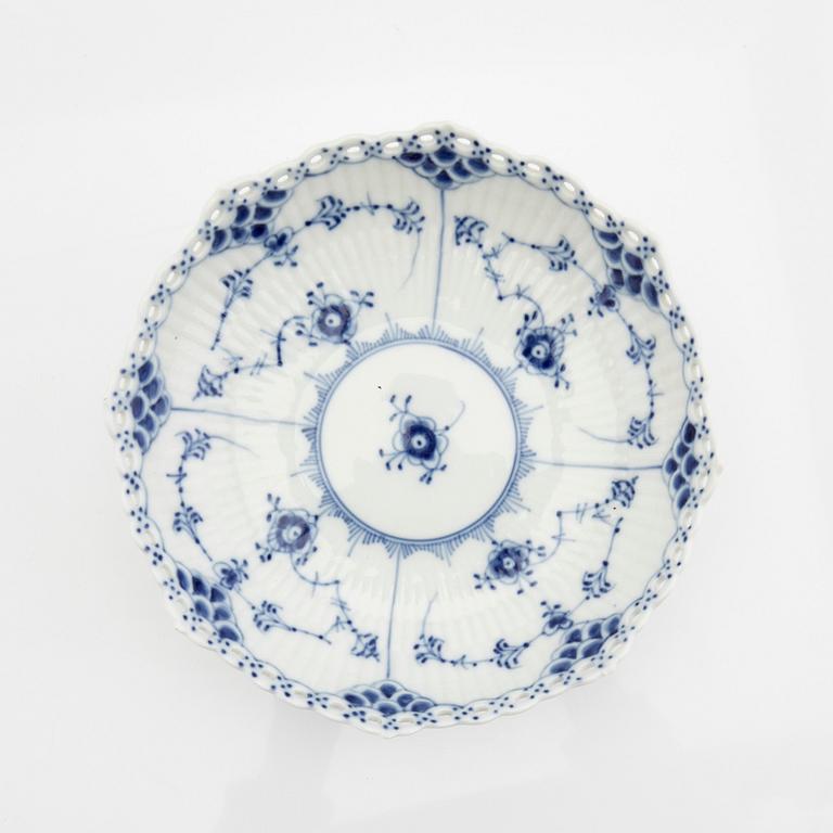 Service, 46 pieces, porcelain, Blue Fluted "Full Lace" and "Half Lace", Royal Copenhagen, Denmark.