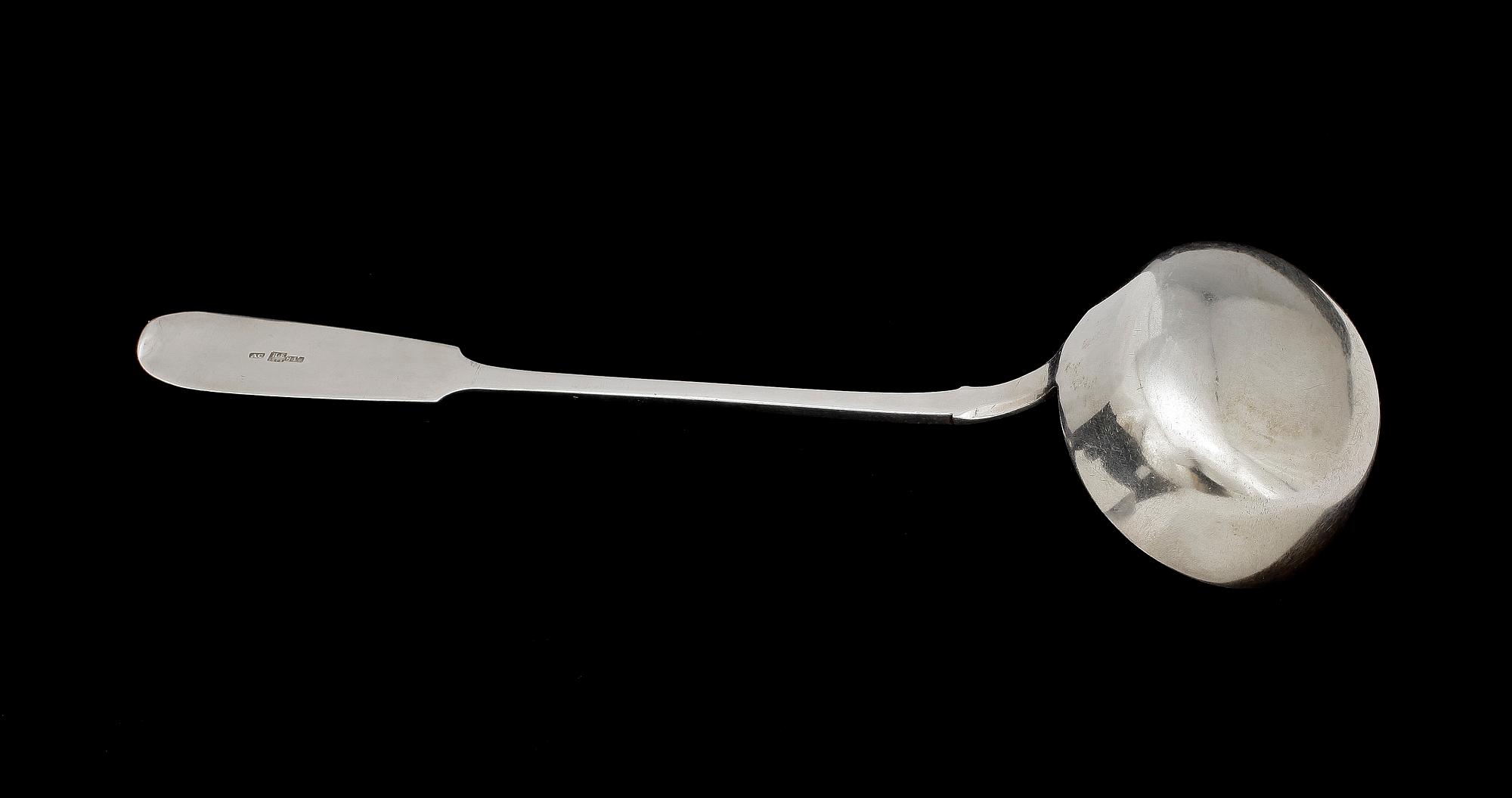 Soppslev, silver, St Petersburg 1879. Tot vikt ca 201 g.