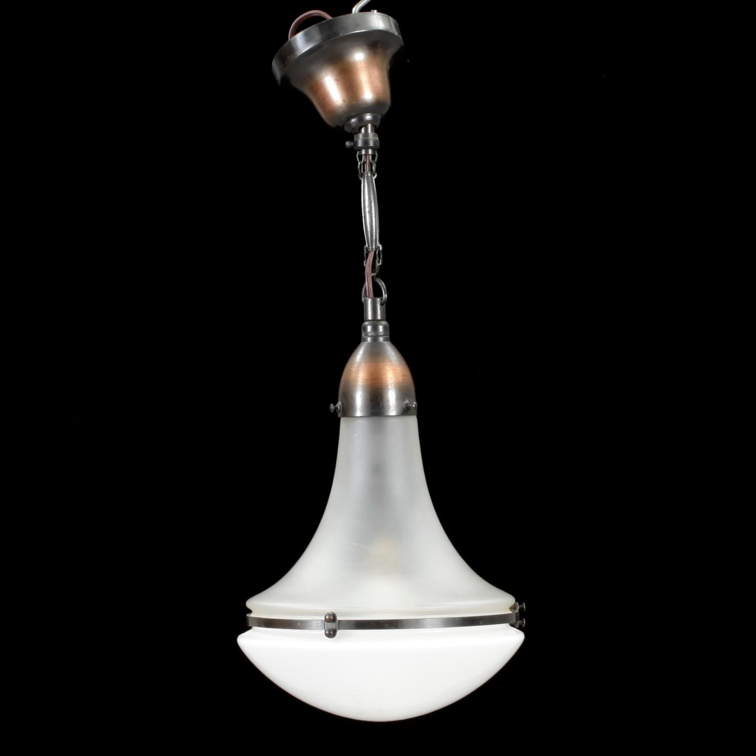 TAKLAMPA, "Luzette", Peter Behrens, för AEG (Allgemeine Electricitäts-Gesellschaft), 1900-talets första hälft.