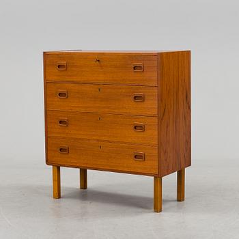 a chest of drawers from the second half of the 20th century.