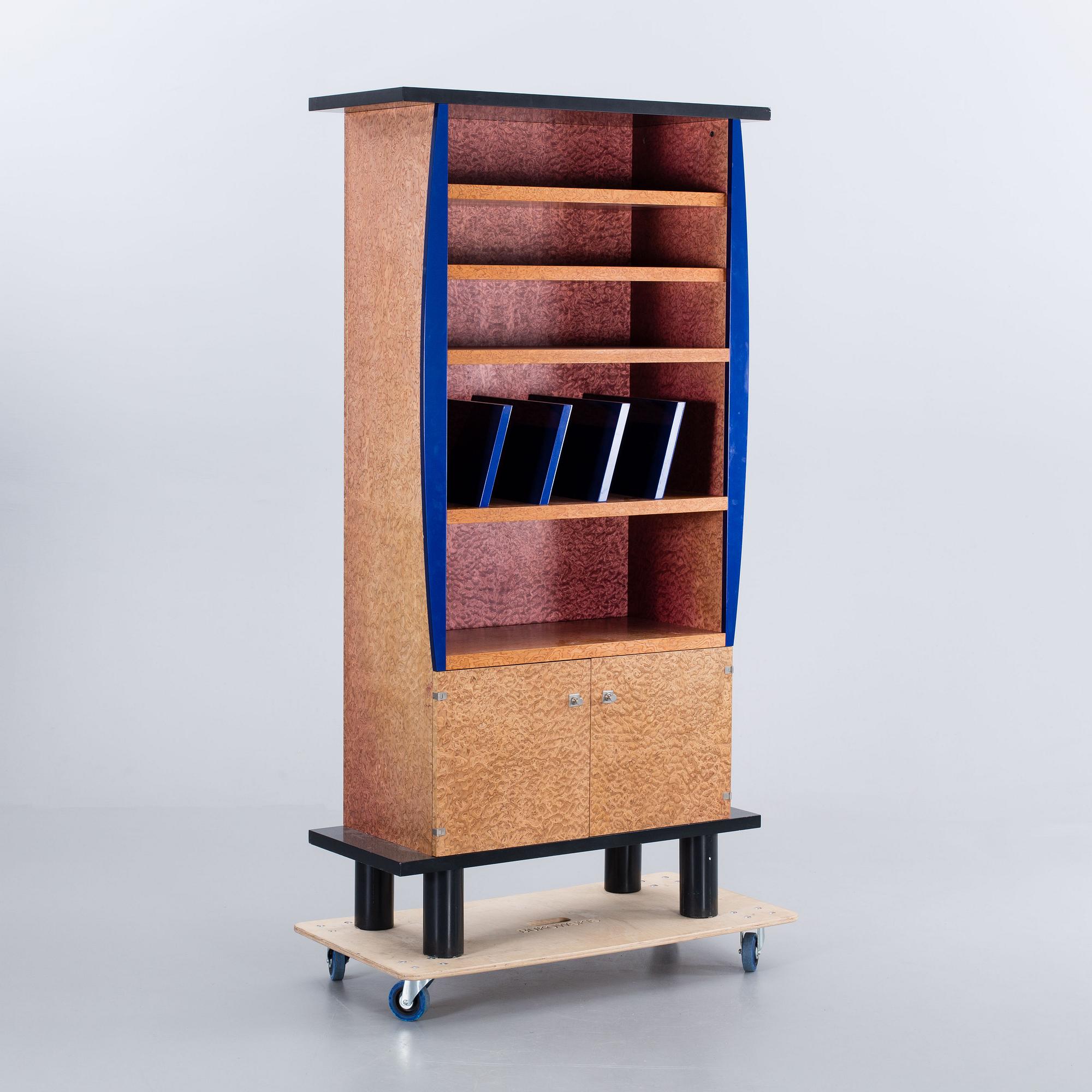 AN ETTORE SOTTSASS AND MARCO ZANINI BOOKSHELF.