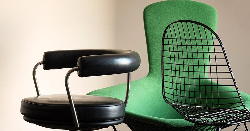 Statement Pieces – Chairs