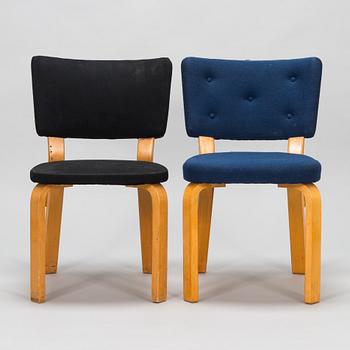 Alvar Aalto, stolar, 2 st,  modell 62 för O.Y. Huonekalu- ja Rakennustyötehdas A.B. 1900-talets mitt.
