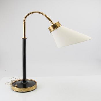 Josef Frank, bordslampa, modell 2434, för Firma Svenskt Tenn.