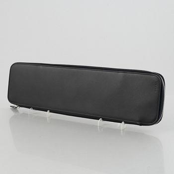 Prada, tie-case.
