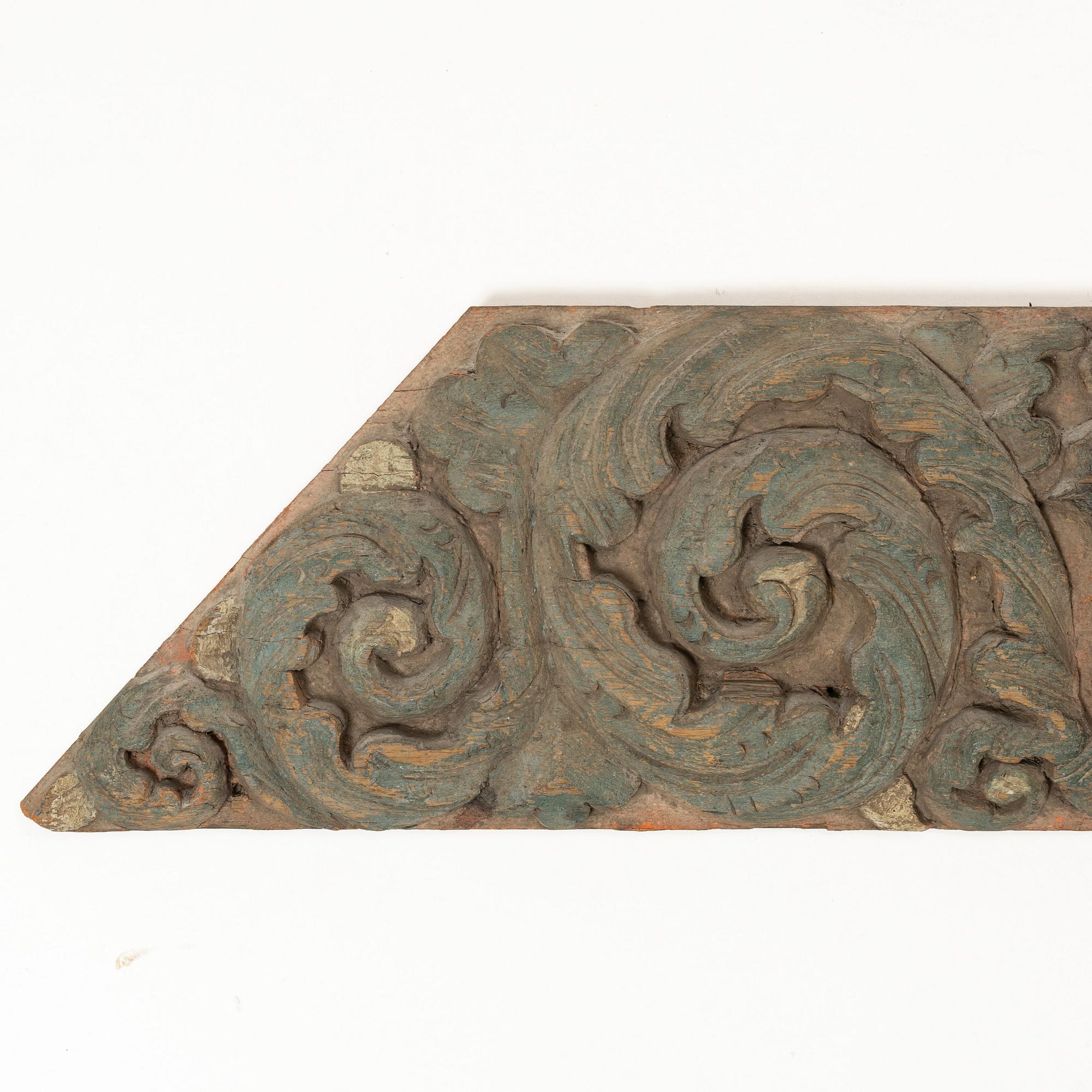 A Swedish carved baroque ornament, early 18th century.