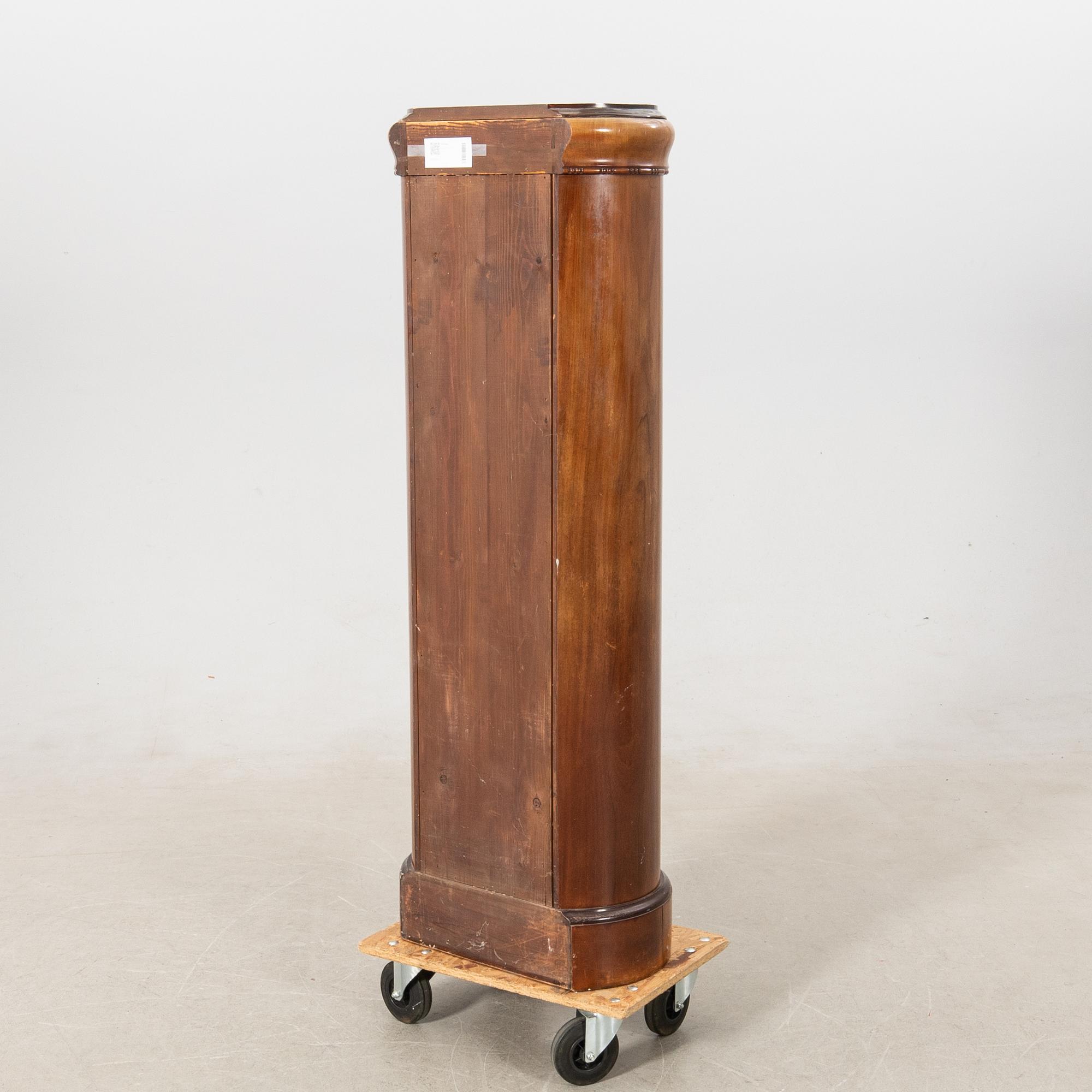 Column cabinet 19th century.