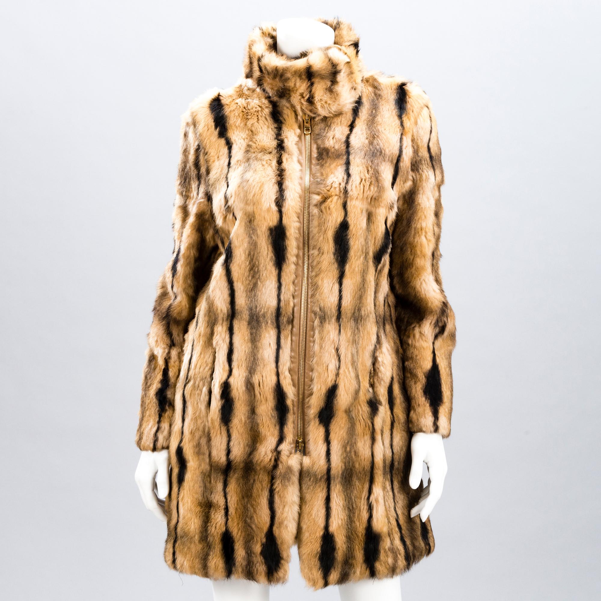 HUGO BOSS, PÄLSJACKA i storlek 38.