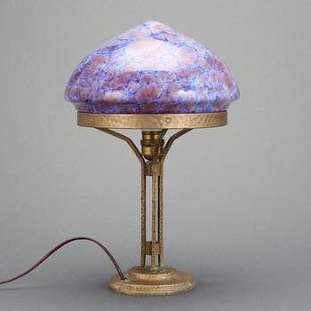 BORDSLAMPA, sk Strindbergslampa, 1900-talets första hälft.