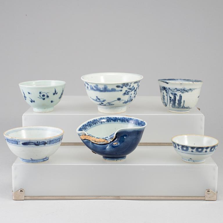 Six blue and white bowls, Ming dynasty as well as South east Asia, 17th-19th century.