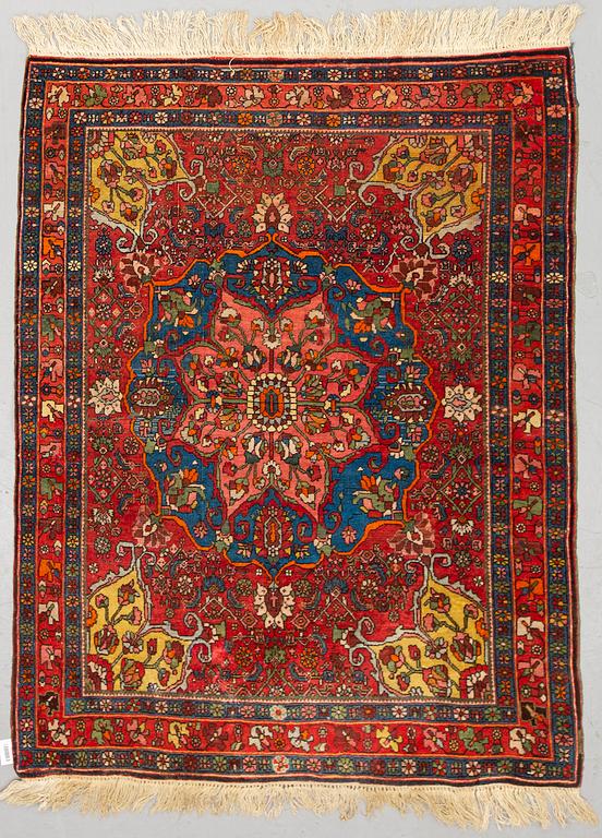 A RUG, Bidjar, ca 150 x 110 cm.