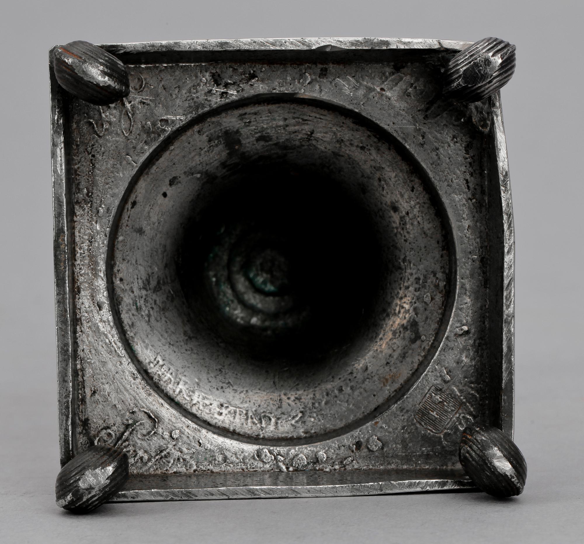 LJUSSTAKE, tenn, sengustaviansk, Pehr Mattsson, Mariestad, verksam 1808-1838.