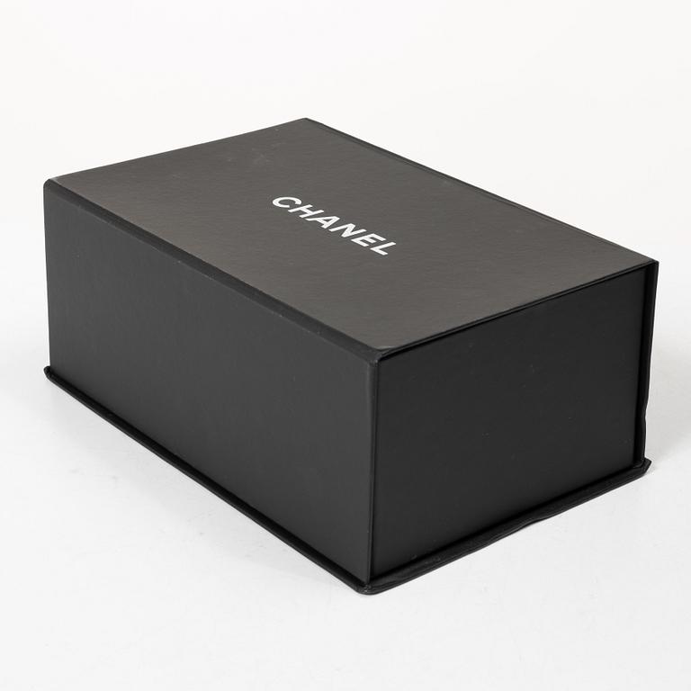 Chanel, Bag, “Mini Box Bag”.