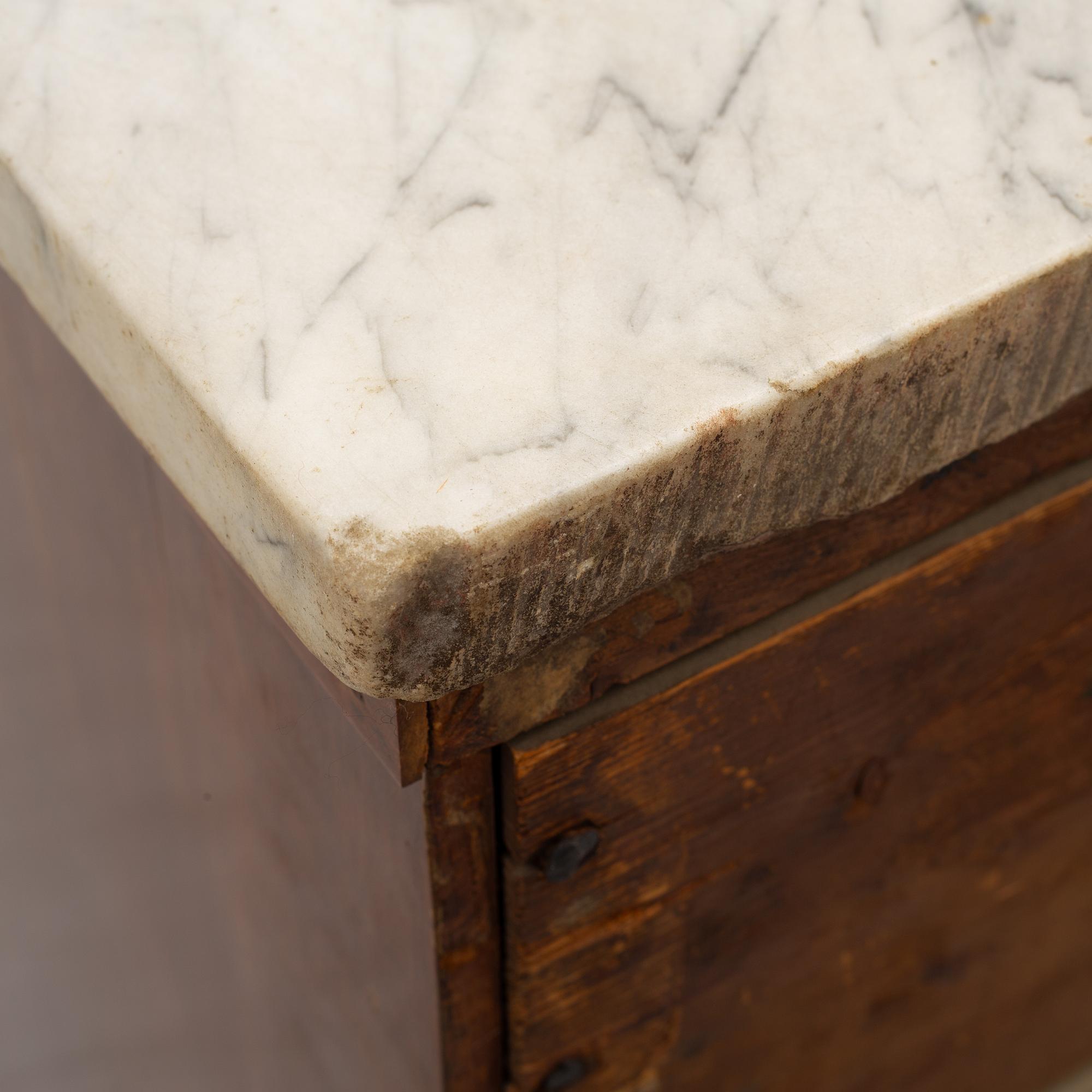 A late gustavian chest of drawers, around 1800.