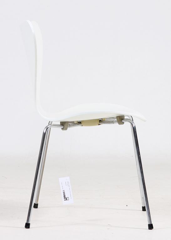 STOL, "Sjuan", Arne Jacobsen för Fritz Hansen.